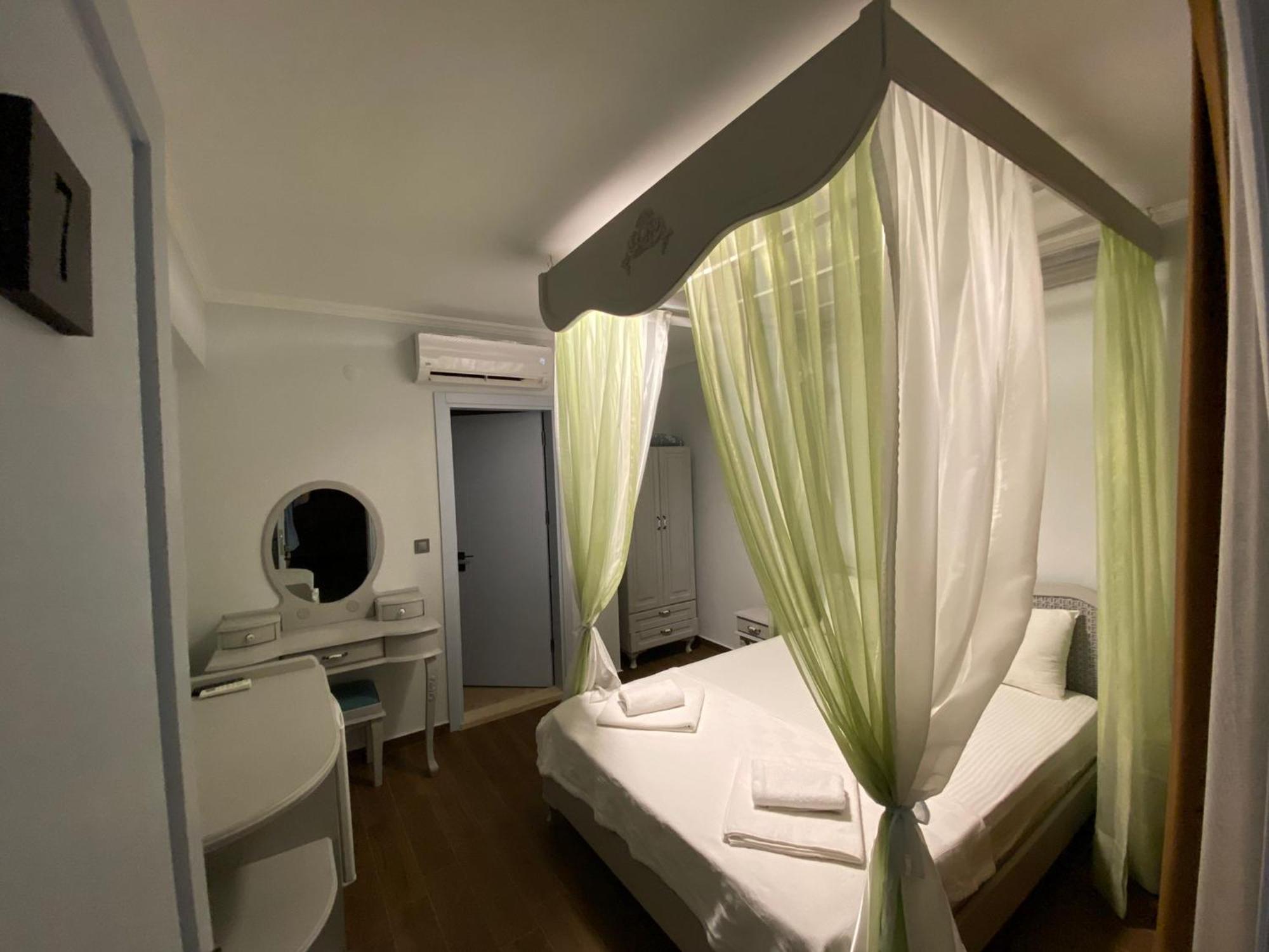 Mara Koeyici Bed and Breakfast Çeşme Eksteriør billede